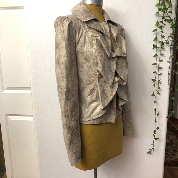 I•N•C INTERNATIONAL CONCEPTS Ruffled Jacket - Picture 4 of 11